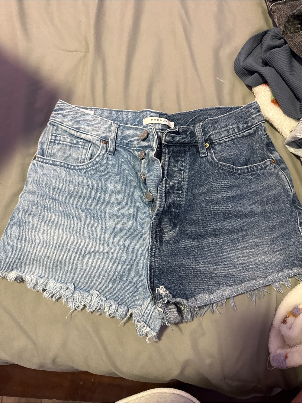 PacSun Two-Tone High-Rise Denim Cutoff Shorts - Light & Dark Blue
